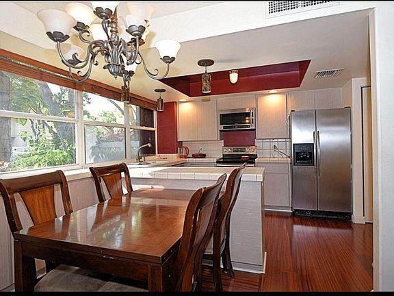 2nd image of 8108 Oakton Ct APT B