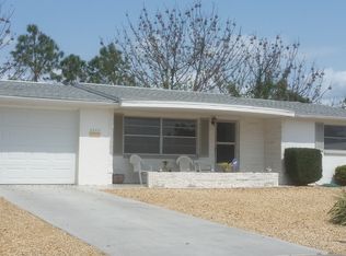 5245 Manor Dr, New Port Richey, FL 34652