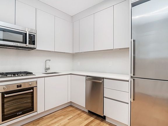 3rd image of 380 Washington Ave #1A