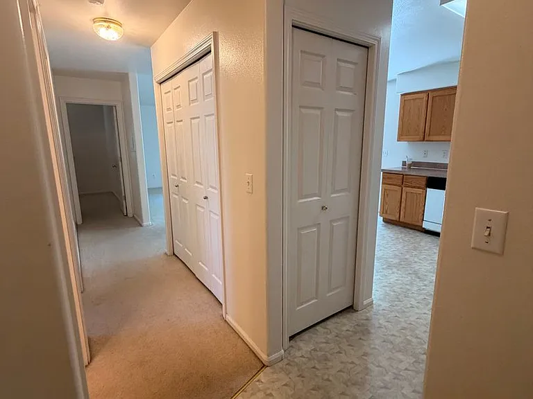 1683 Ono Ave — Photo 3