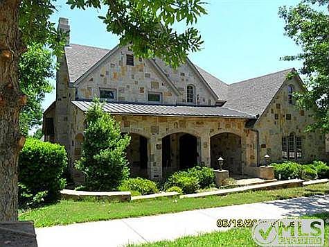 1st image of 6711 Hillier Ct