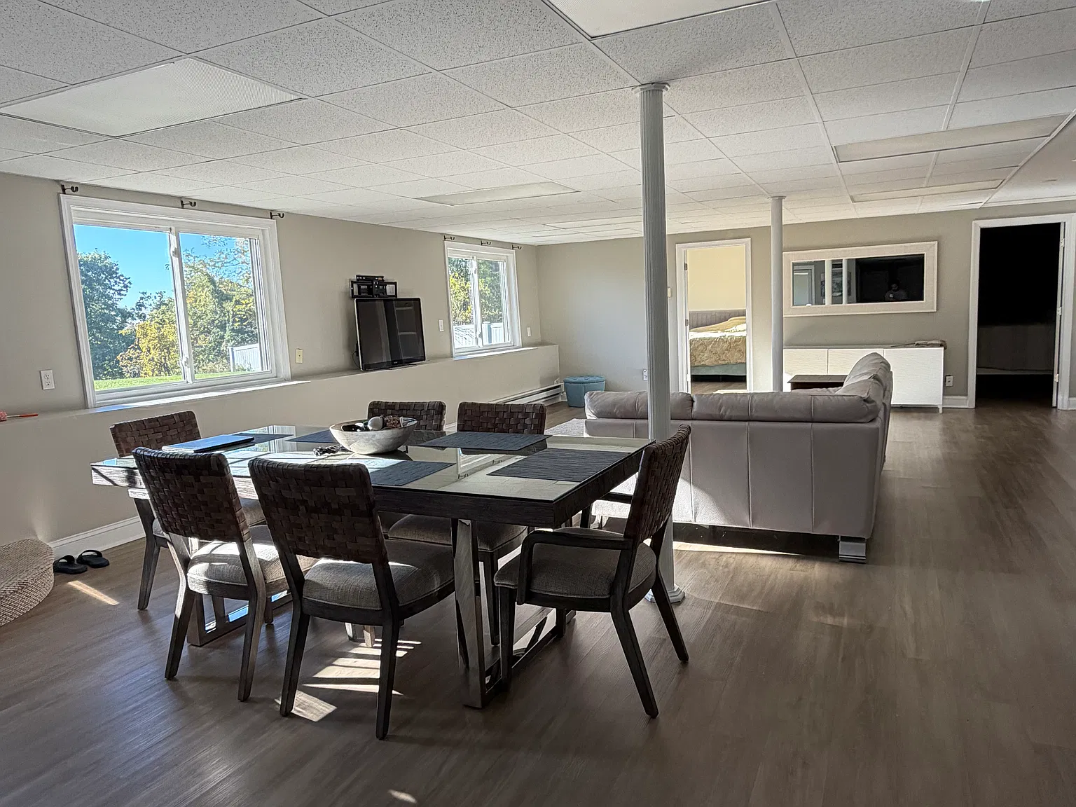 2 bed, 1200 sqft, $2,350 — Photo 1