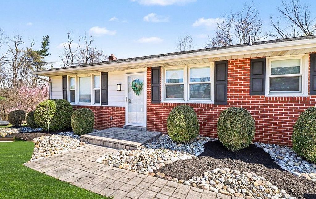 913 Stehman Rd - Property Image