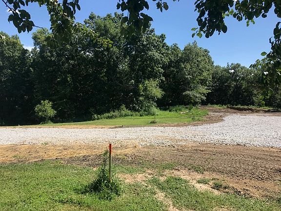 3rd image of 2272 Dayton Pkwy #3