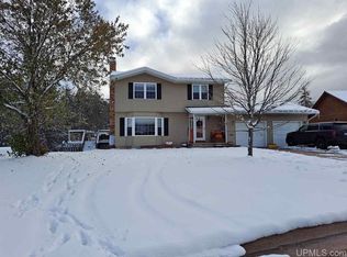 1565 Glenwood Ln, Ishpeming, MI 49849
