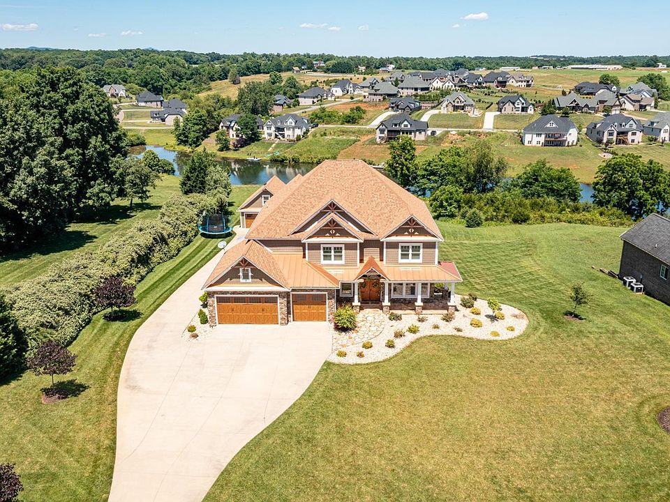 2326 Everett Rd, Forest, VA 24551 Zillow