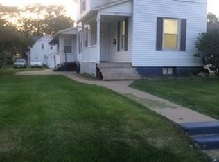 1734 Davie St, Davenport, IA