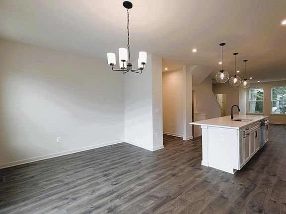 Potomac Dining Area