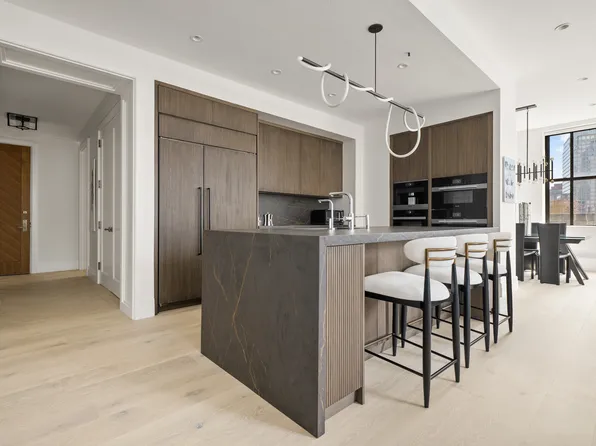 100 Barclay Street image 5 of 37