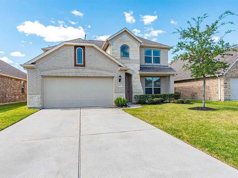 1608 Nacogdoches Valley Dr — Photo 2