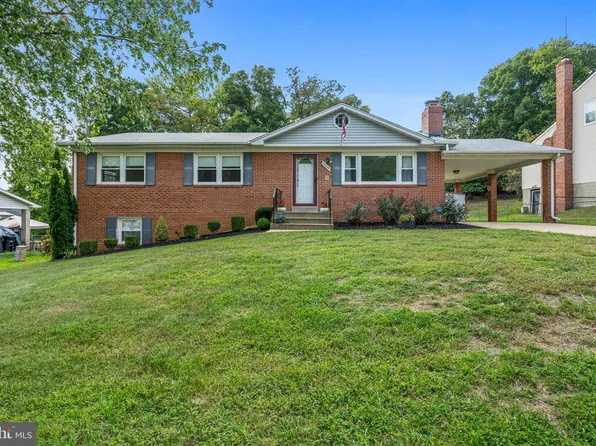 11409 Mary Catherine Dr, Clinton, MD 20735