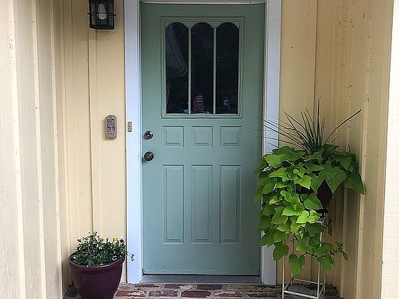 4th image of 1138 N Huntington Dr #2036