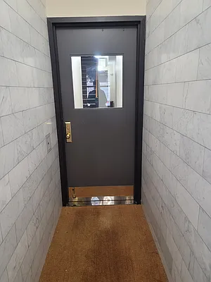 Rented by Douglas Elliman | media 16