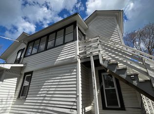 401 Cory Ave, Waukegan, IL 60085