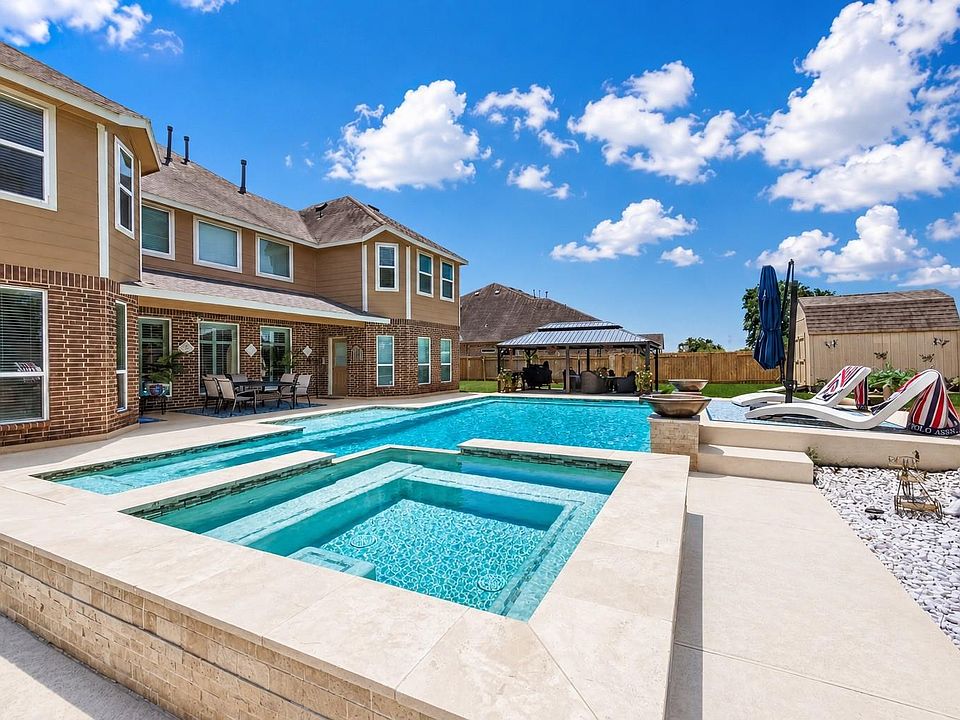 1st image of 3830 Cypress Point Dr