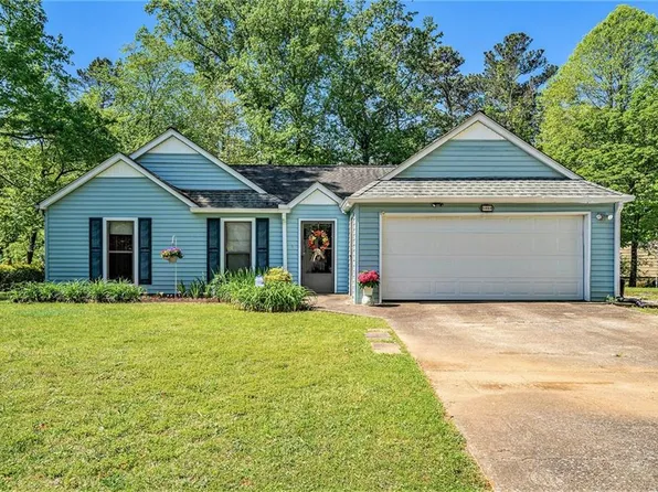 5989 Bayside Dr NW, Acworth, GA 30101