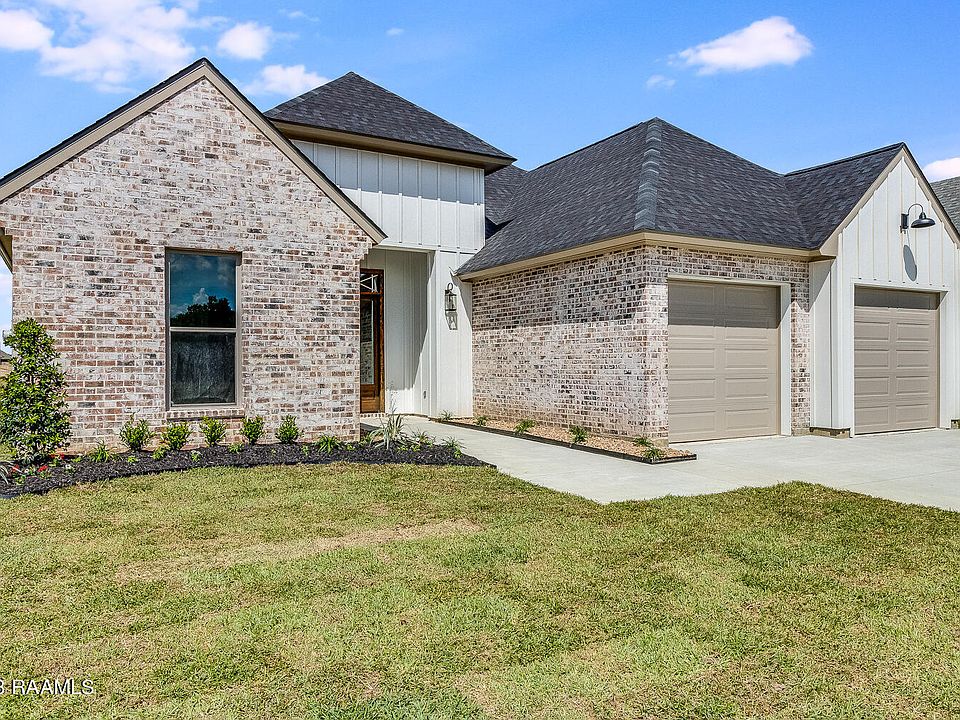 104 Buenos Aires Ave, Youngsville, LA 70592 MLS 22010868 Zillow