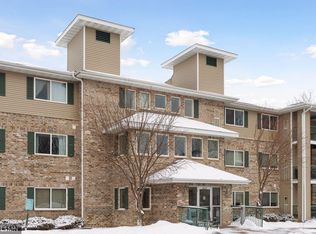 16510 Tranquility Ct SE APT 306, Prior Lake, MN 55372