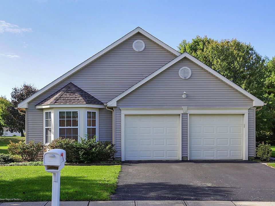 1st image of 2547 Brenton Ln