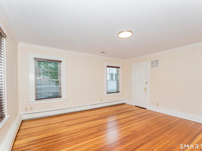 798 Farmington Ave #2 — Photo 9