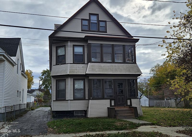 2nd image of 1235 First Avenue