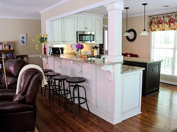 2nd image of 1481 Plantation Dr