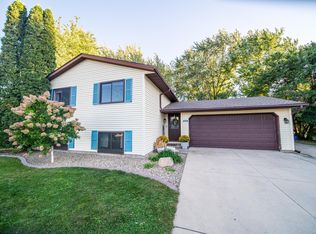 1004 4th St NW, Byron, MN 55920