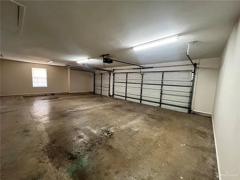 1703 Sunrise Ln — Photo 11