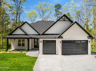 236 Oostanali Way, Loudon, TN 37774