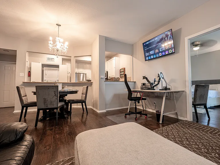 2211 S Braeswood Blvd #21F — Photo 4