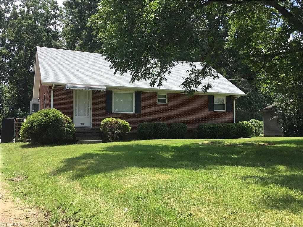 705 Farmwood Dr, Kernersville, NC 27284 Zillow
