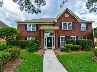 16130 Rainbow Lake Rd, Houston, TX 77095