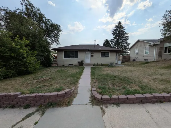 1633 Crook Ave #1, Cheyenne, WY 82001