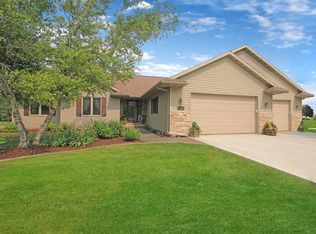 707 Pine Pl, Westby, WI 54667