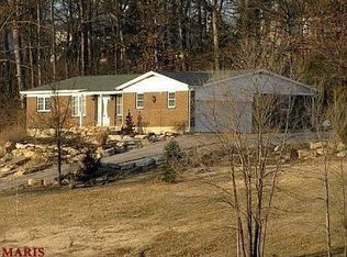 1201 Nolan Rd, Fenton, MO 63026