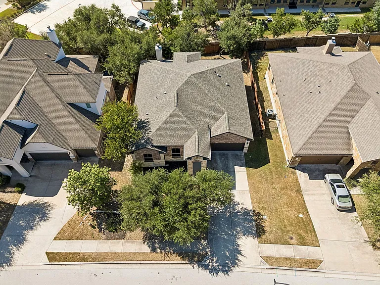 2604 Lou Hollow Pl — Photo 30