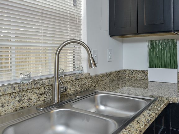 2nd image of 71 Trevitt Dr APT G