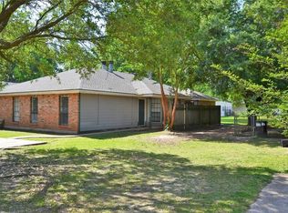 1134 Willow Creek Dr, Zachary, LA 70791