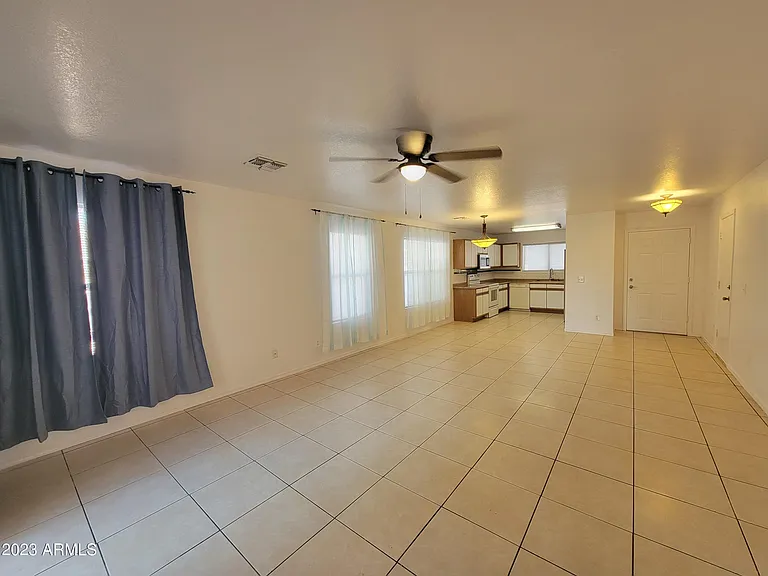 2259 E Spruce Dr — Photo 6