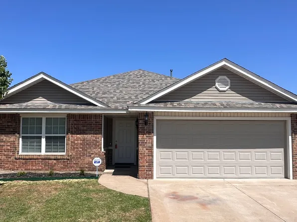 4717 James Ln, Yukon, OK 73099
