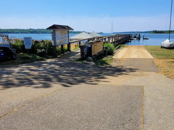 14136 Kentmore Park Rd, Kennedyville, MD 21645