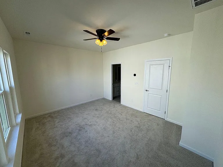 6326 Cleburne Ct — Photo 20