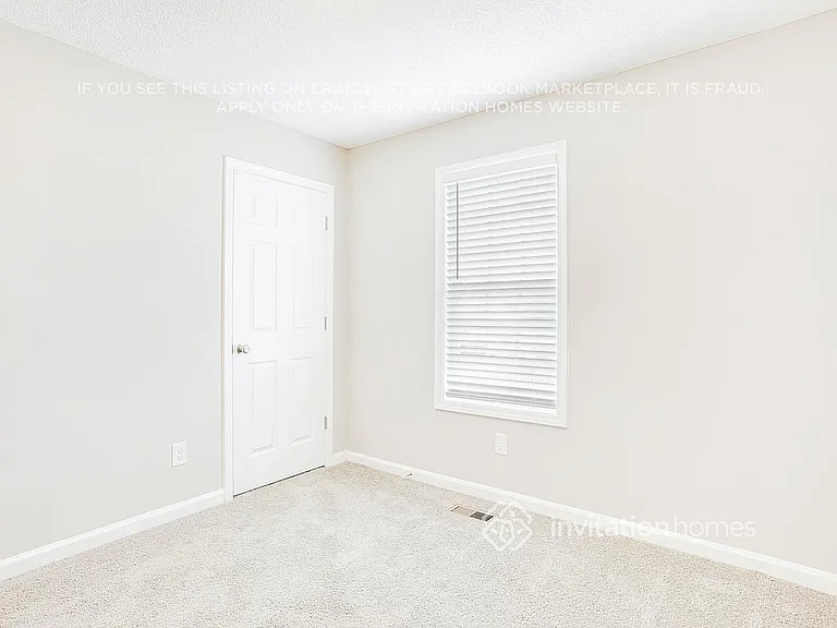 500 Weston Ct — Photo 13