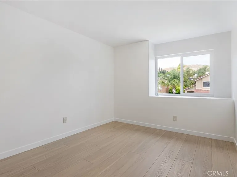 3854 Lost Springs Dr — Photo 25