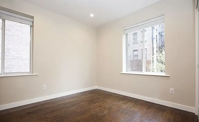 Rented by REAL New York | media 15