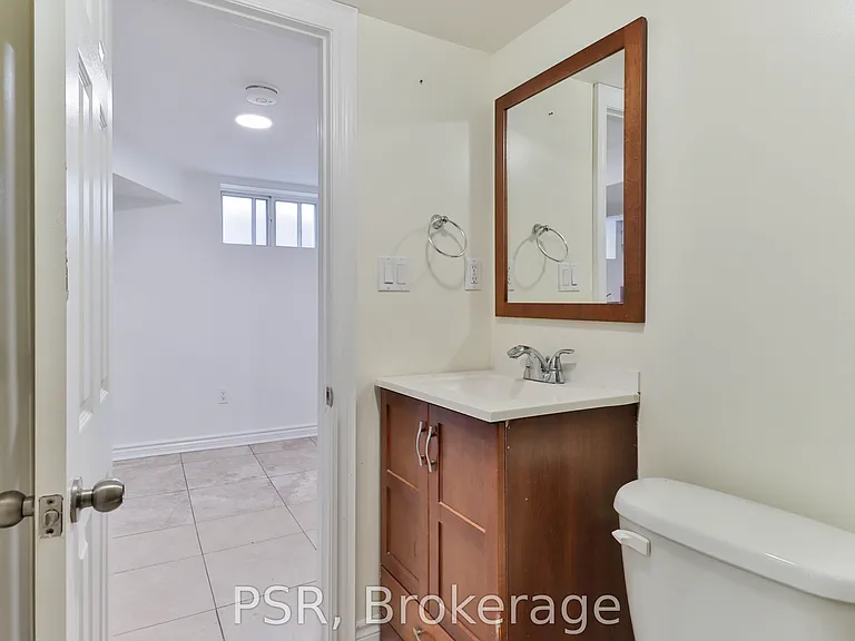 329 Vaughan Rd #LOWER — Photo 30