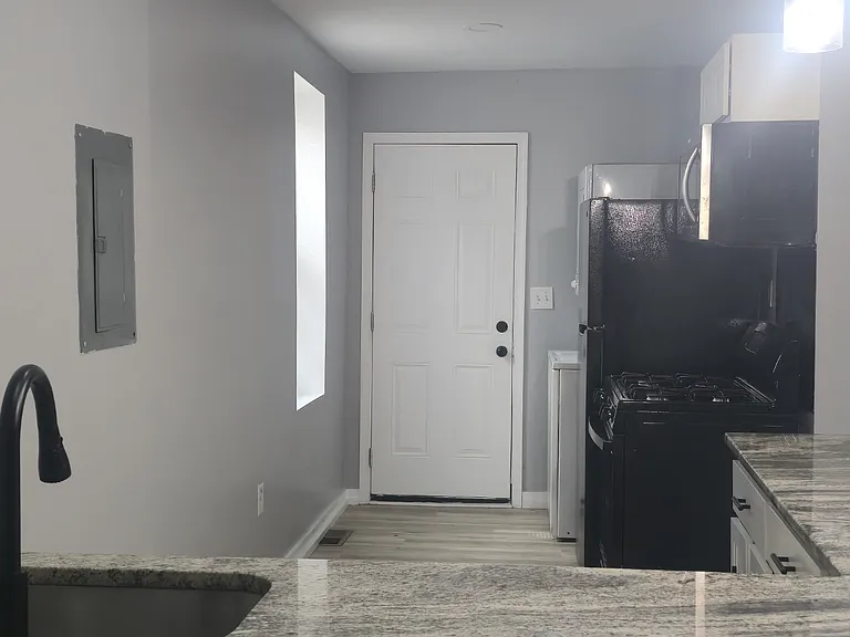 203 N Carey St #1 — Photo 13