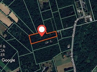 Woodside Ave, Mertztown, PA 19539