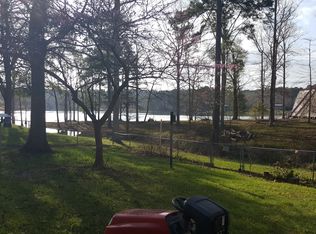 855 Quail Dr, Burkeville, TX 75932