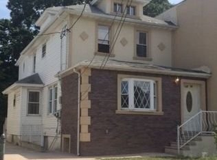 14311 243rd St, Rosedale, NY 11422